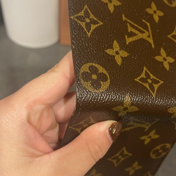 Louis Vuitton Monogram Mens Bifold Wallet - Picture 7 of 11